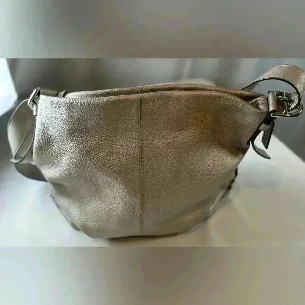 COACH F15064 Silver Leather Duffle Bag - Picture 5 of 12